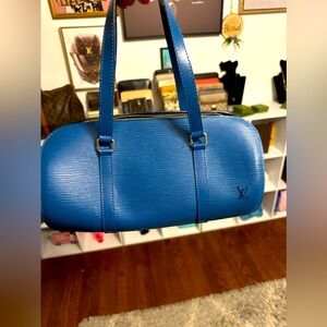 Authentic Louis Vuitton Epi bundle